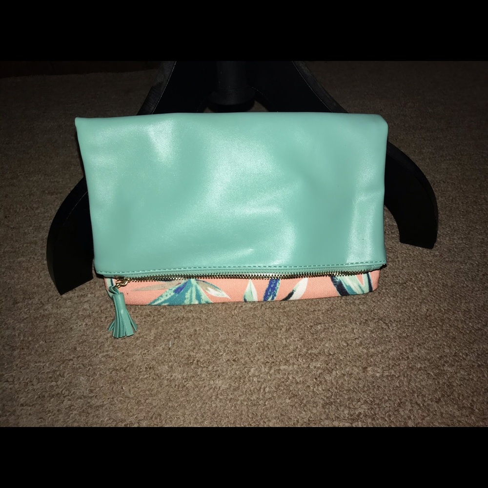 Reversible clutch